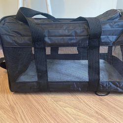 Small Travel dog Carrier 