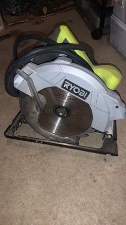 RYOBI 7-1/4" Circular Saw - Corded