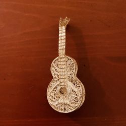 Sterling silver pin