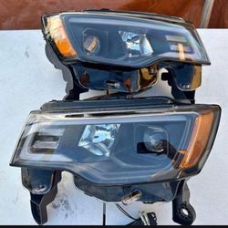 17-22 JEEP GRAND CHEROKEE
PROJECTOR LED SWITCHBACK
HEADLIGHTS/FAROS/LIGHTS/
CALAVERAS/LUCES/MICAS