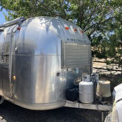 1966 Airstream 26’ Overlander International