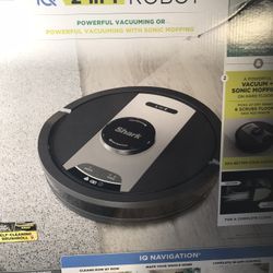 iRobot. I’m  2 In 1 Vacuum