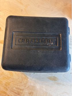 Craftsman Router w/hard case and bits