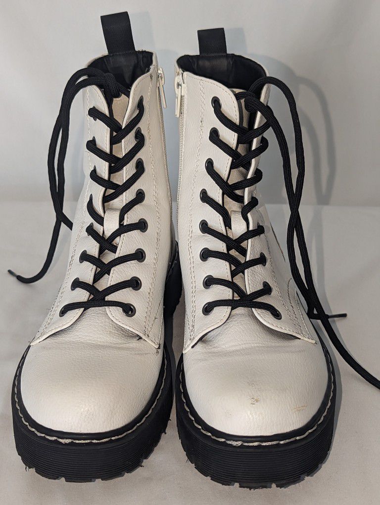 Sincerely Jules White Leather And Black Combat Boots Size 8