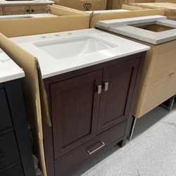 Bathroom Vanity 30” New White Quartz Top