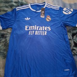 Soccer ⚽️ Jersey Real Madrid Size XL