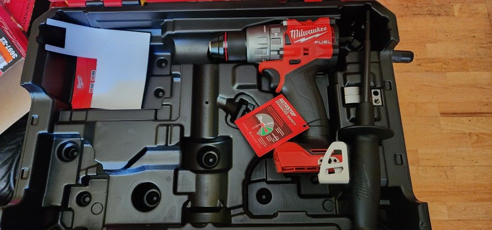 Milwaukee M18 Fuel Hammer Drill Gen-4