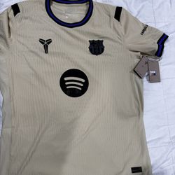 Brand New XL Kobe Bryant Barcelona Match Jersey Dri-fit 100% Original With Receipt 