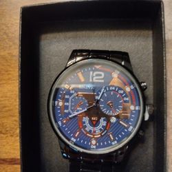 Serious buyers please.  Gineva Time piece. Great christmas gifts!