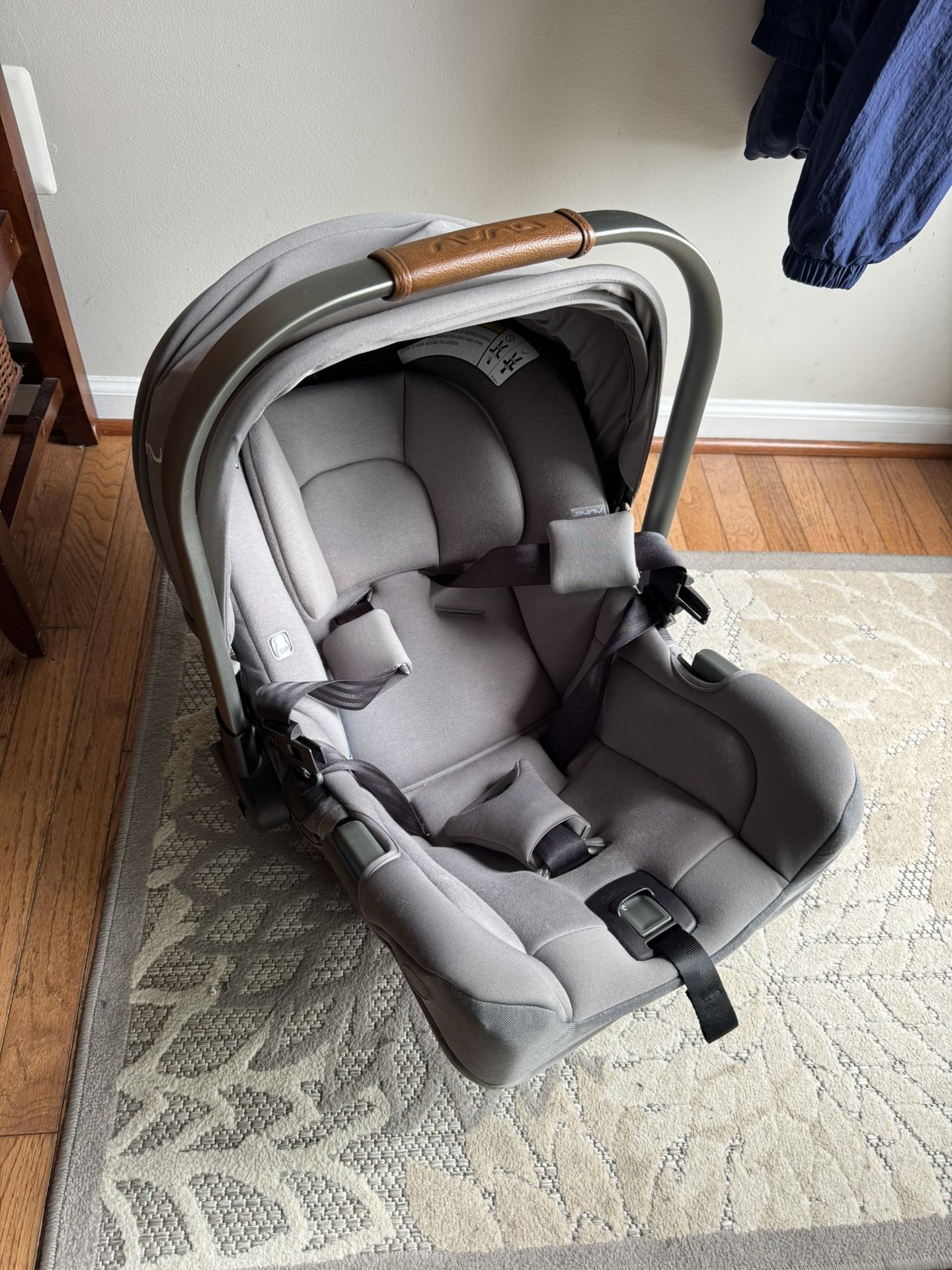 Nuna Pipa Rx Car Seat & 2 Bases