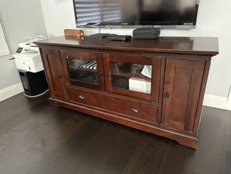 House Hold items (Sofa, King chairs, Sunglasses, TV console, Foot Massager)