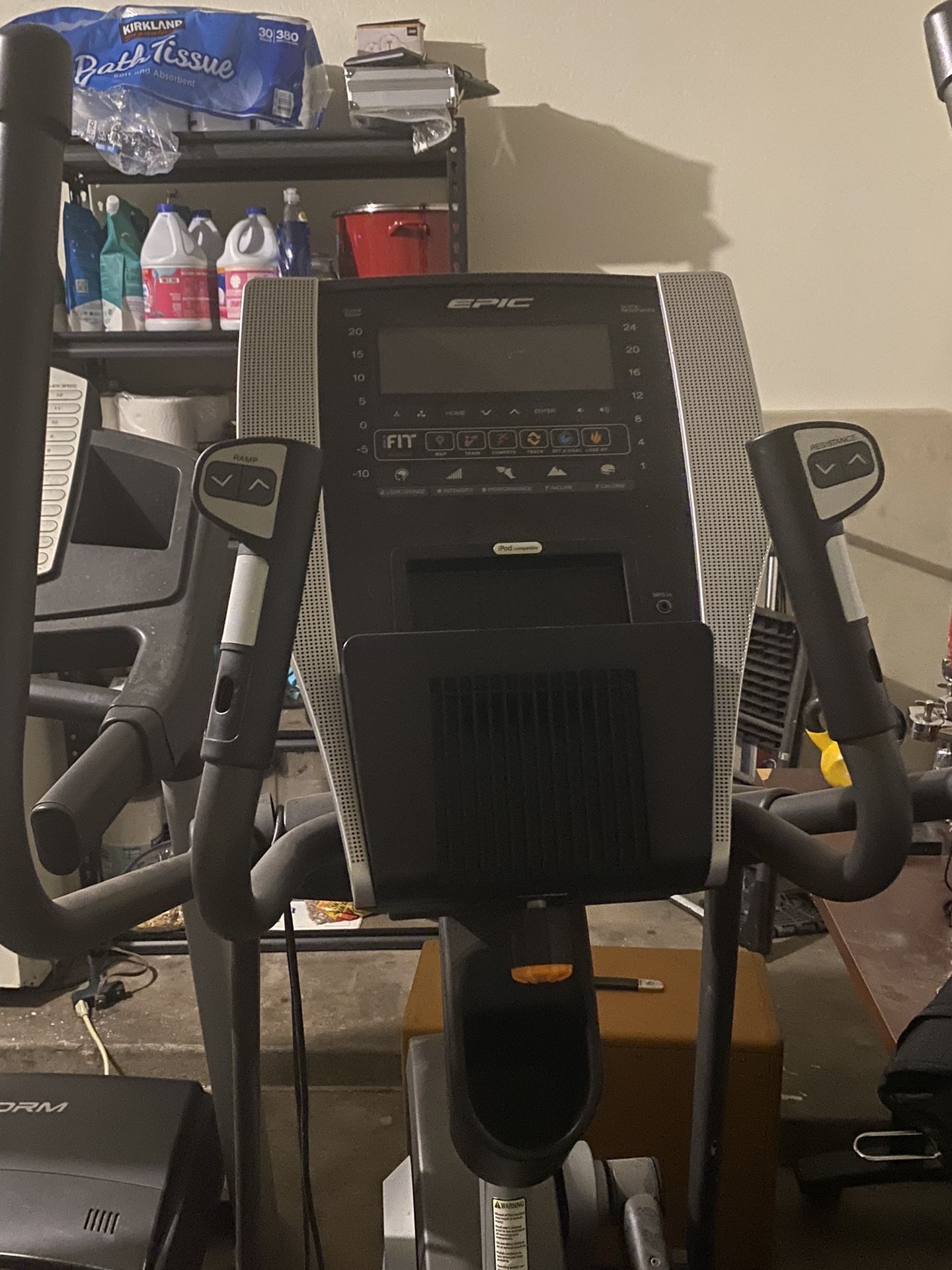 Epic A30e Fitness elliptical