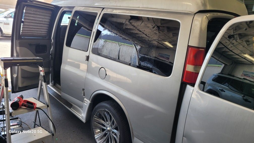 COVINA RADIO GUYS 🔊 🔊 🔊 Car Audio ✅️ Alarms ✅️ Window Tint ✅️ LED Lights ✅️ Troubleshooting ✅️ And Much More. Sales And Installations
