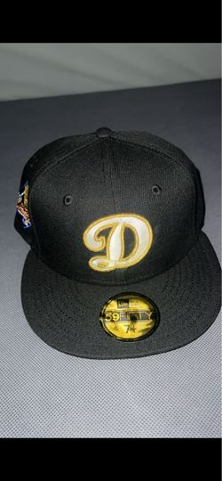 Brand New 7 1/4 New Era 59Fifty Dodgers exclusive