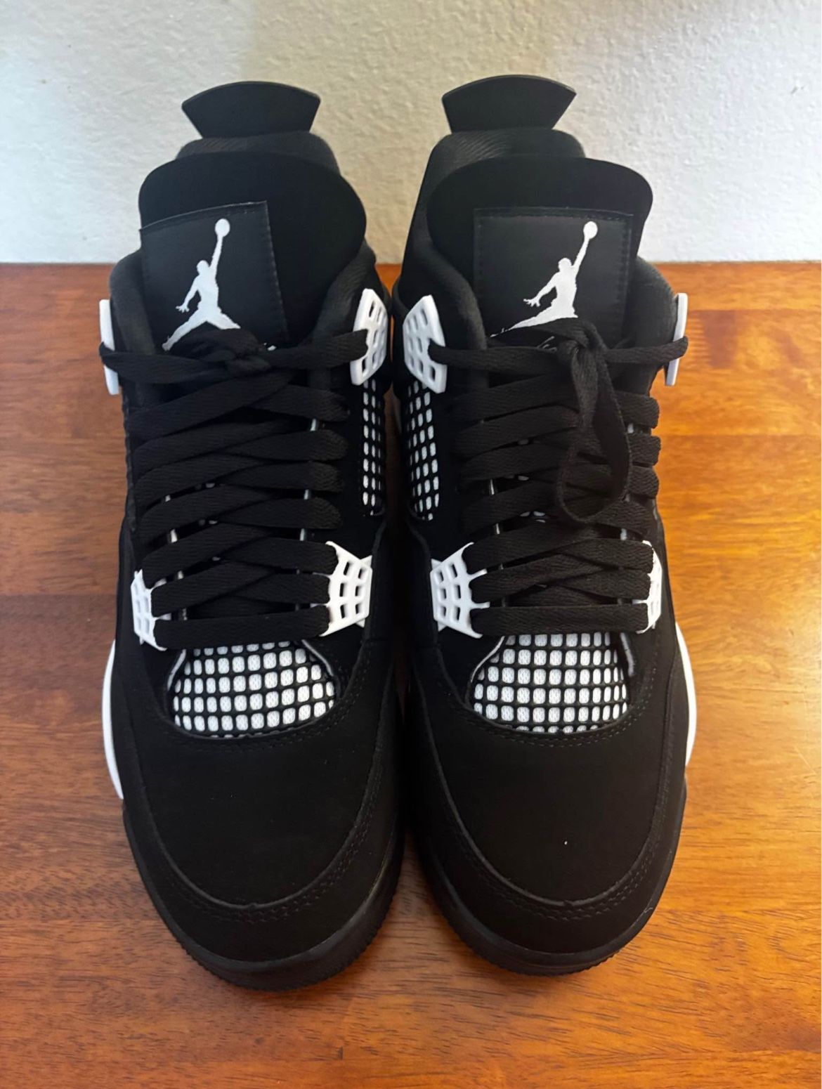 jordan 4 white thunder