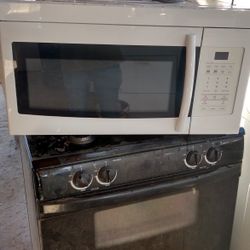 wait color microwave $80 good condition
