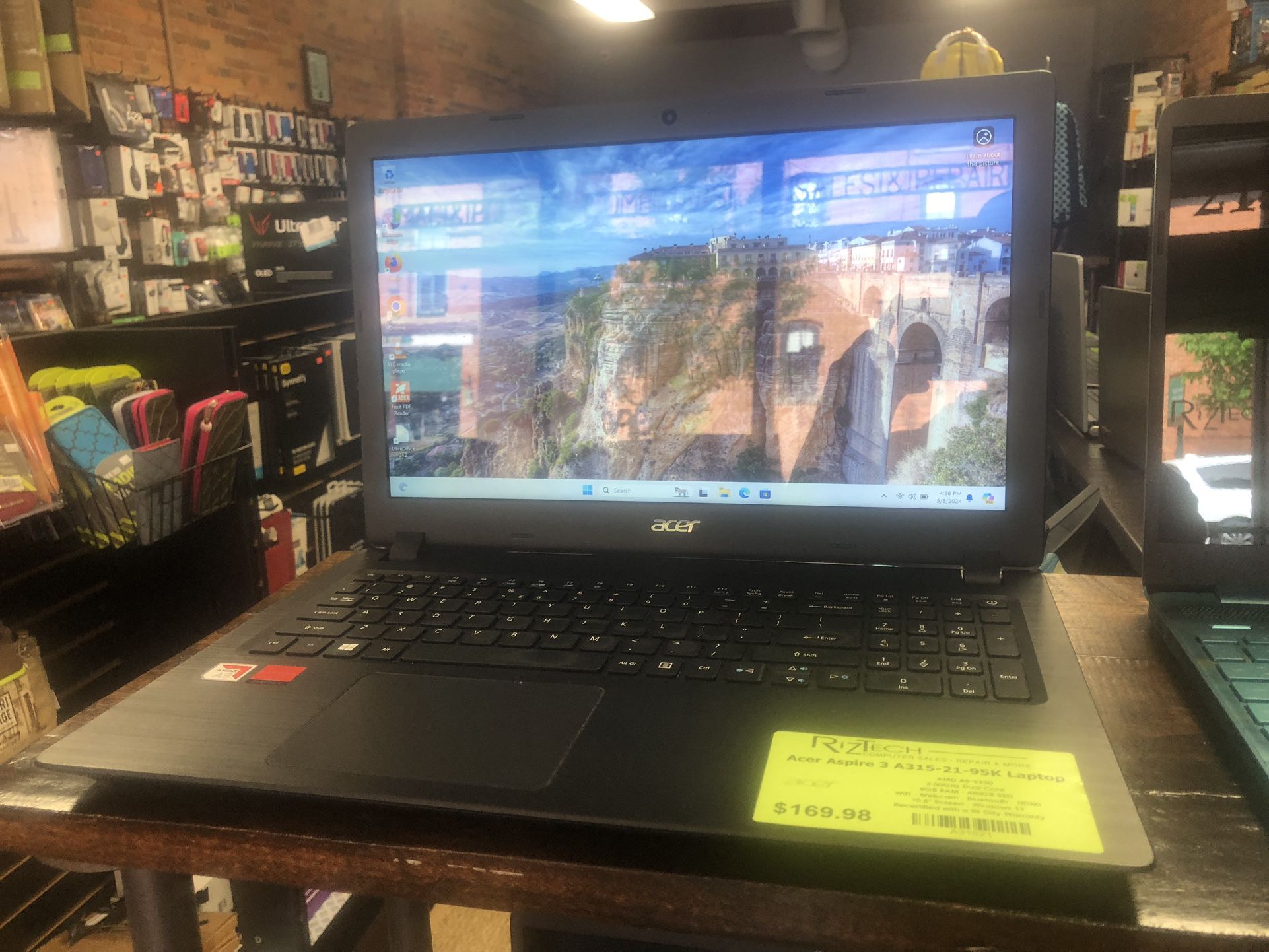 Acer Aspire 3 A315-21-95K Laptop