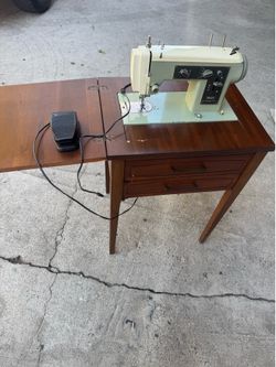 Vintage sears kenmore sewing machine