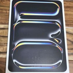 Brand New iPad M4
