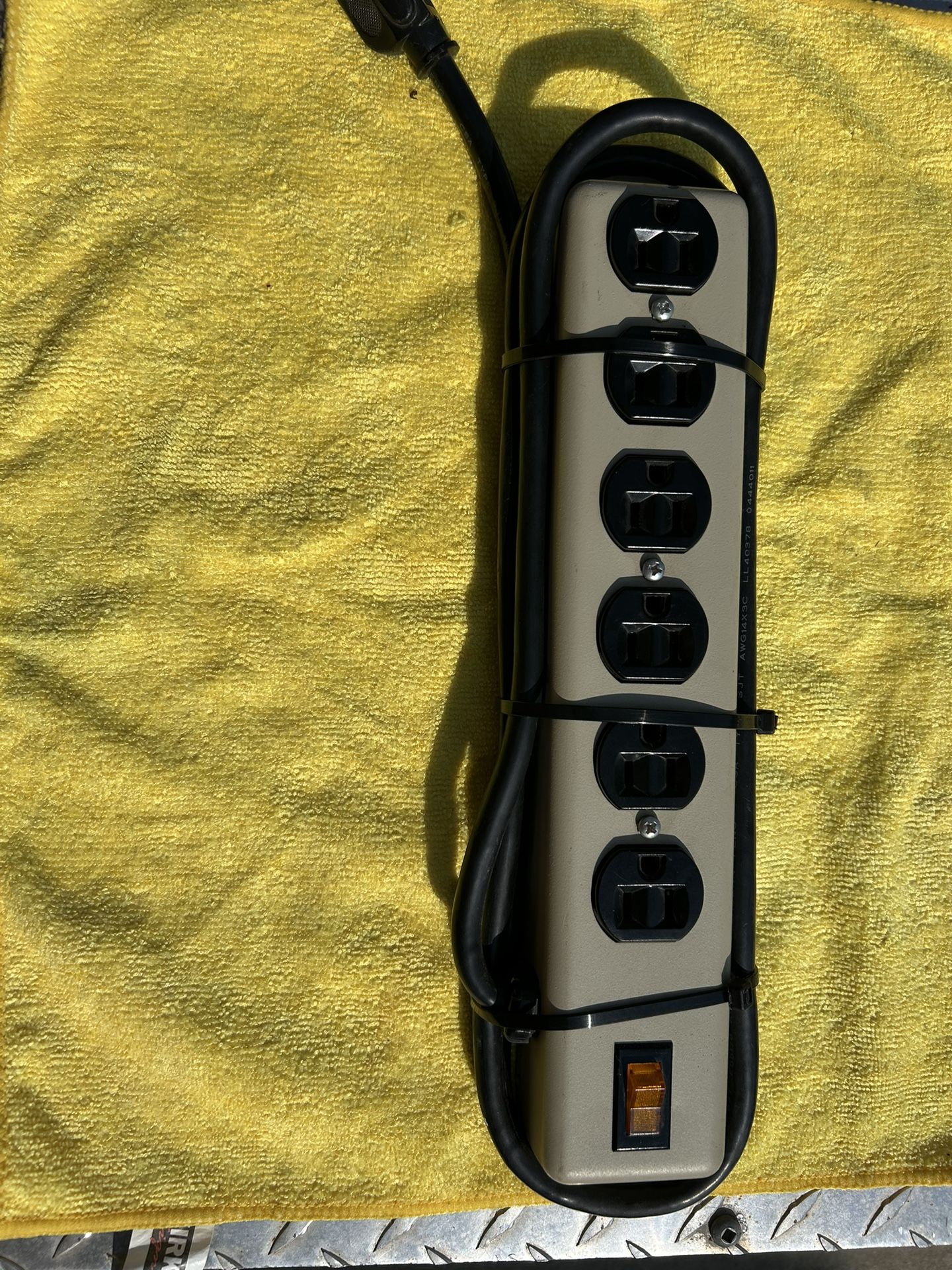 All Metal Heavy Duty Plug Strip