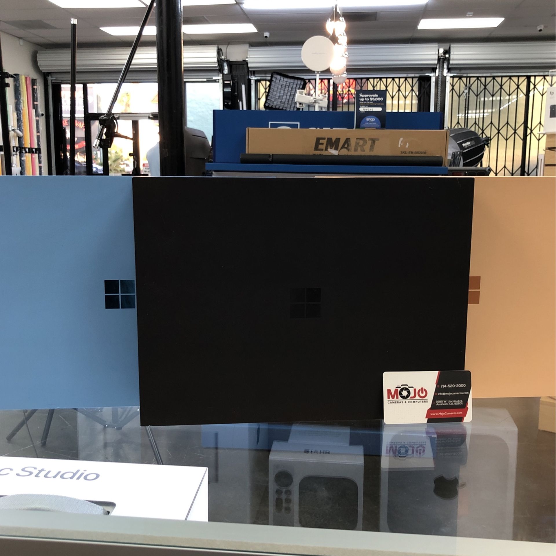 MICROSOFT SURFACE LAPTOP 13.8”