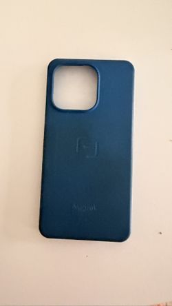 iPhone 14 Pro MagBak case with MagSafe