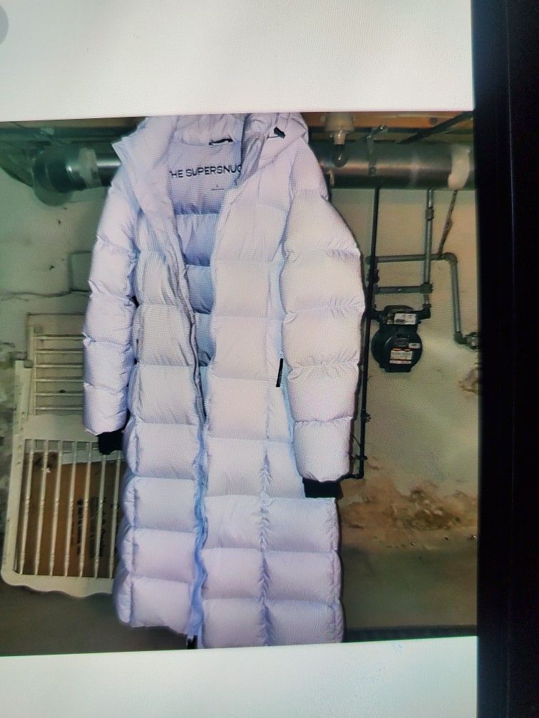 STOP PROCRASTINATING ✋️. THE ARITZIA SUPER SNUG 700+ DOWN PUFFER COAT.