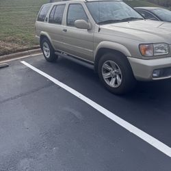 2002 Nissan Pathfinder