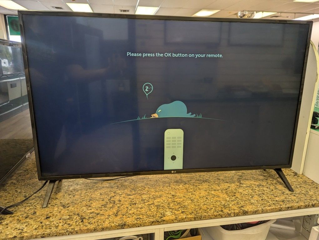 LG 49UJ6300-UA 49" TV With Remote And Power Cord