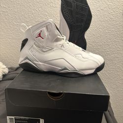 Jordan True Flight