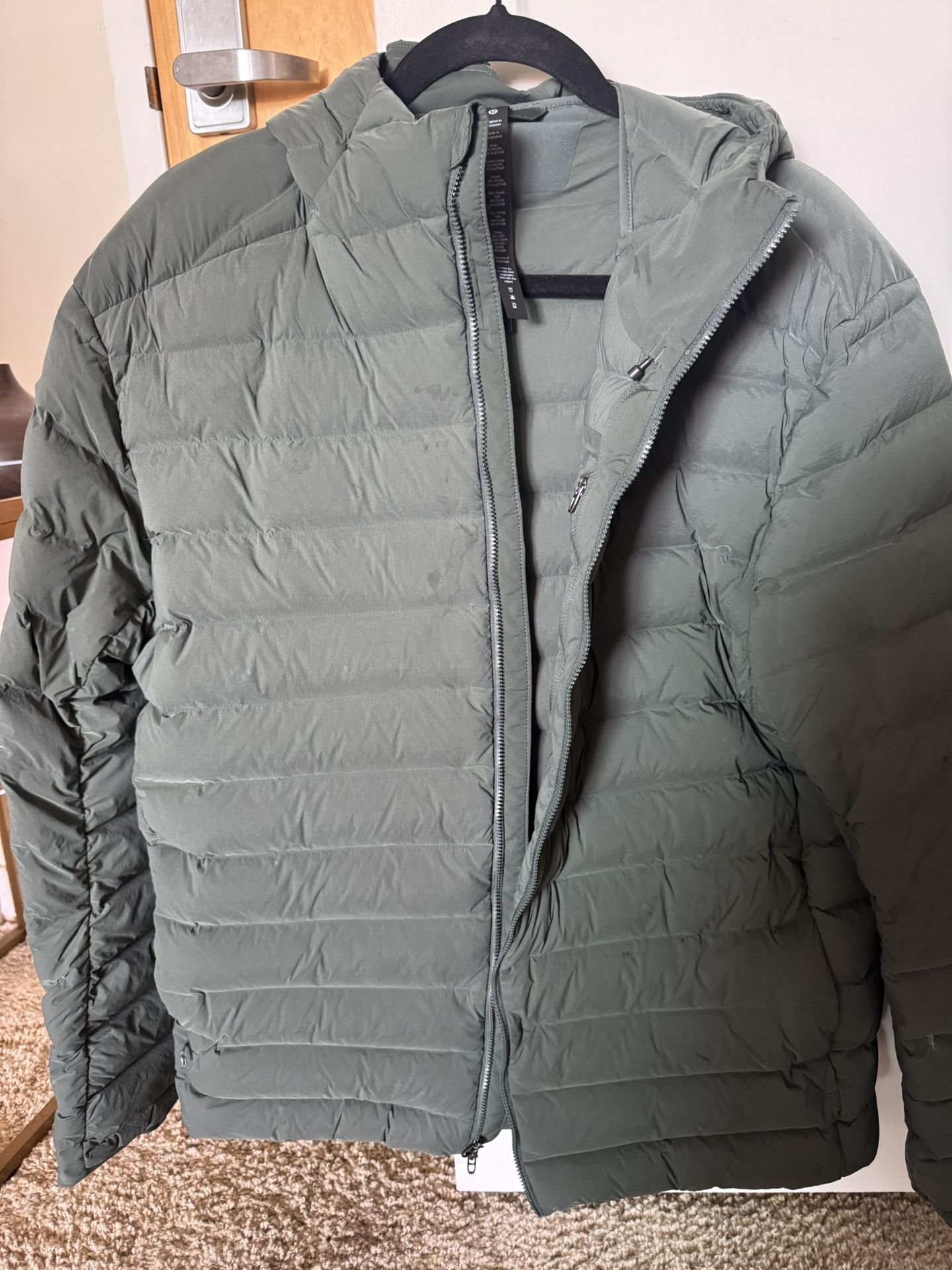 Lululemon Lightweight Puffer Jacket