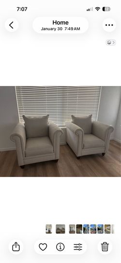 Restoration Hardware Carlyle Sofa Chairs