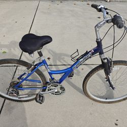 Women’s Diamondback 26” Bike