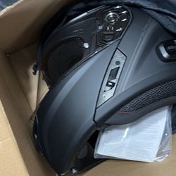 Sena Outrush R Bluetooth motorcycle Helmet Matte Black 2XL