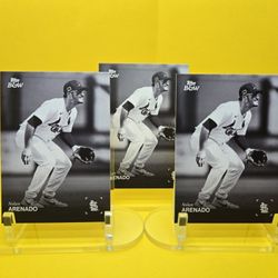 🔥🔥🔥2025 Topps Black and White⚾️Nolan Arenado 🔥🔥🔥