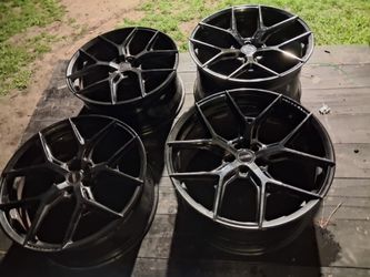 22" Vossen wheels 5 lug