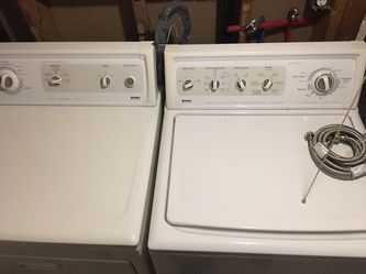 Really nice washer and gas dryer set 300