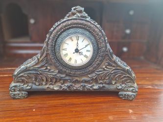 Ornate Baroque Style Mantel Clock