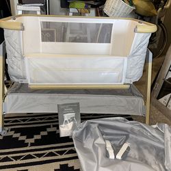 BaeBae Goods 3 in 1 Baby Bassinet with Wheels