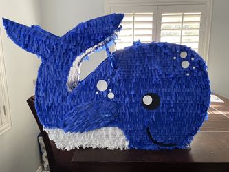 Whale Piñata