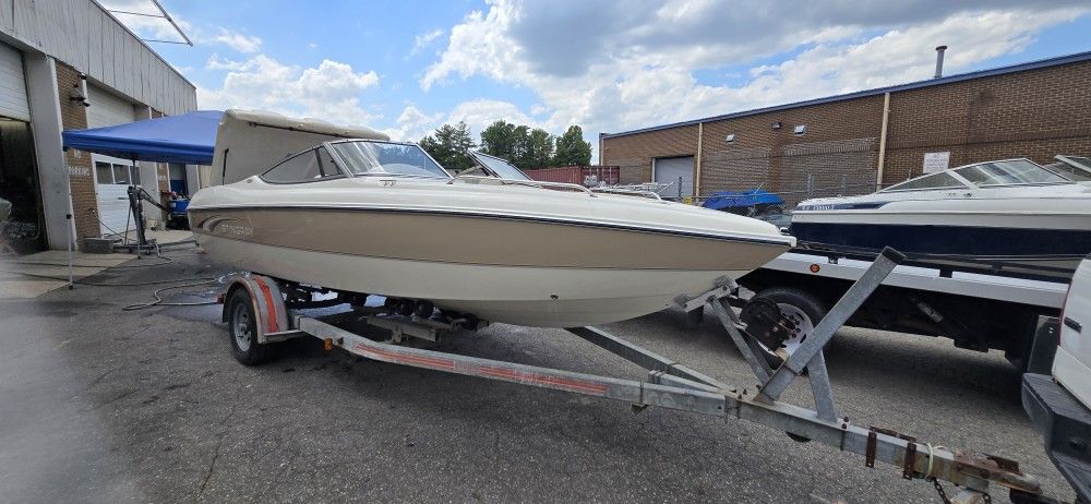 2001 Stingray 200 LX