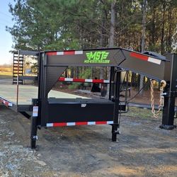 $9,(contact info removed) 25FT + 5ft GN TRAILER