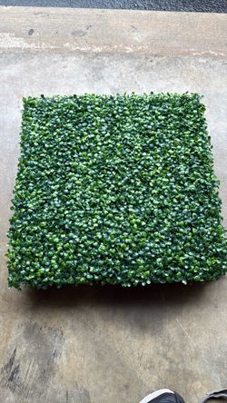4- Artificial Boxwood Hedge Wall Panel 20X20