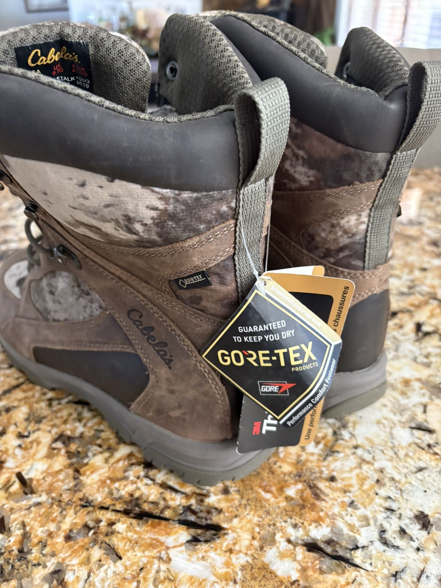 New Cabela’s Hunting Hiking Boots lightweight brand new