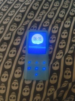 Mp3 player agpr=< light blue 32 gigs