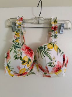 Floral Tropical Print Bikini Top