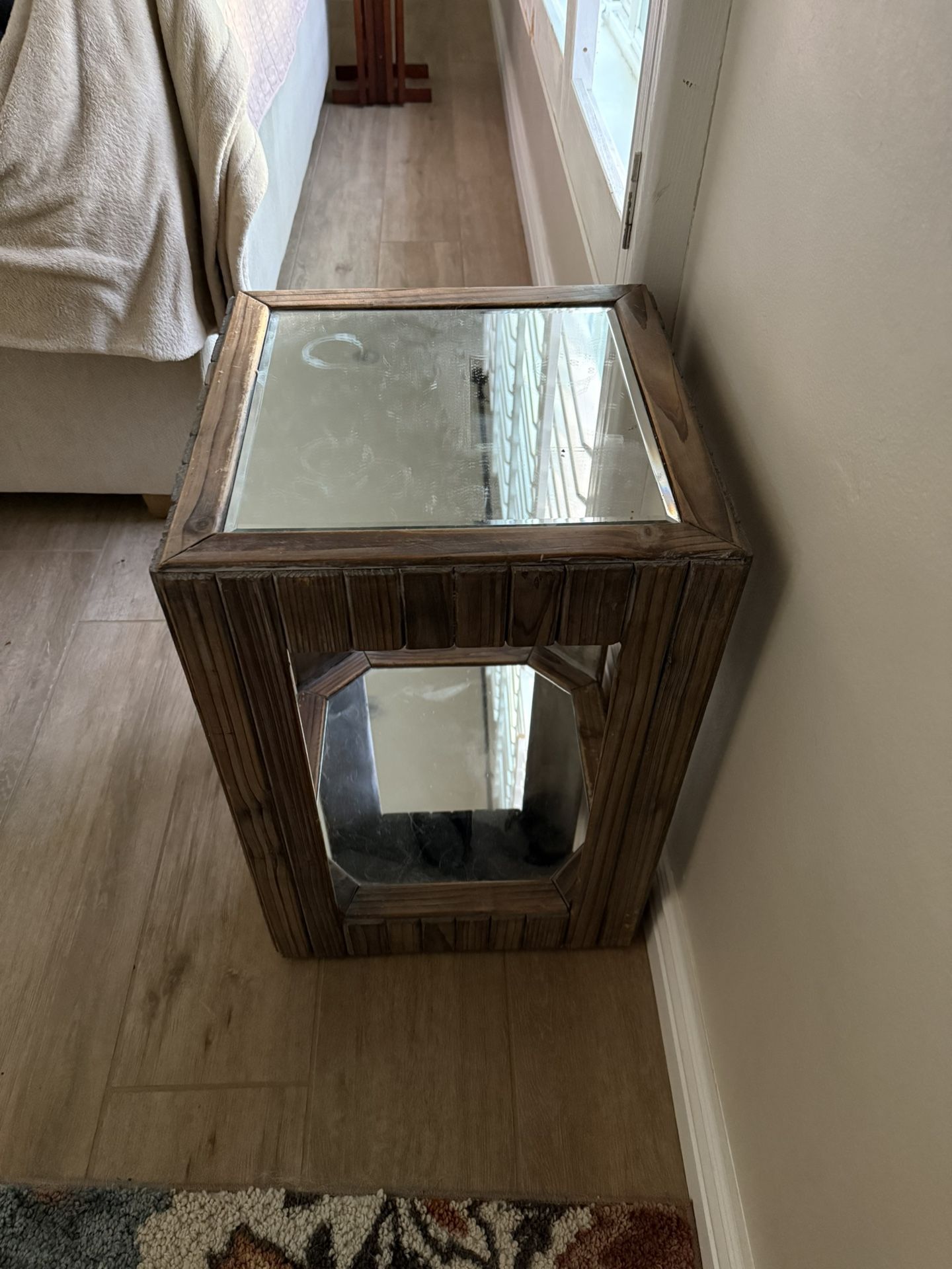 End Table Beachwood