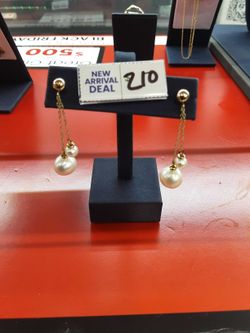 Yellow Gold 10k (.417) 2.5 grams