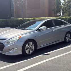 2013 Hyundai Sonata Hybrid