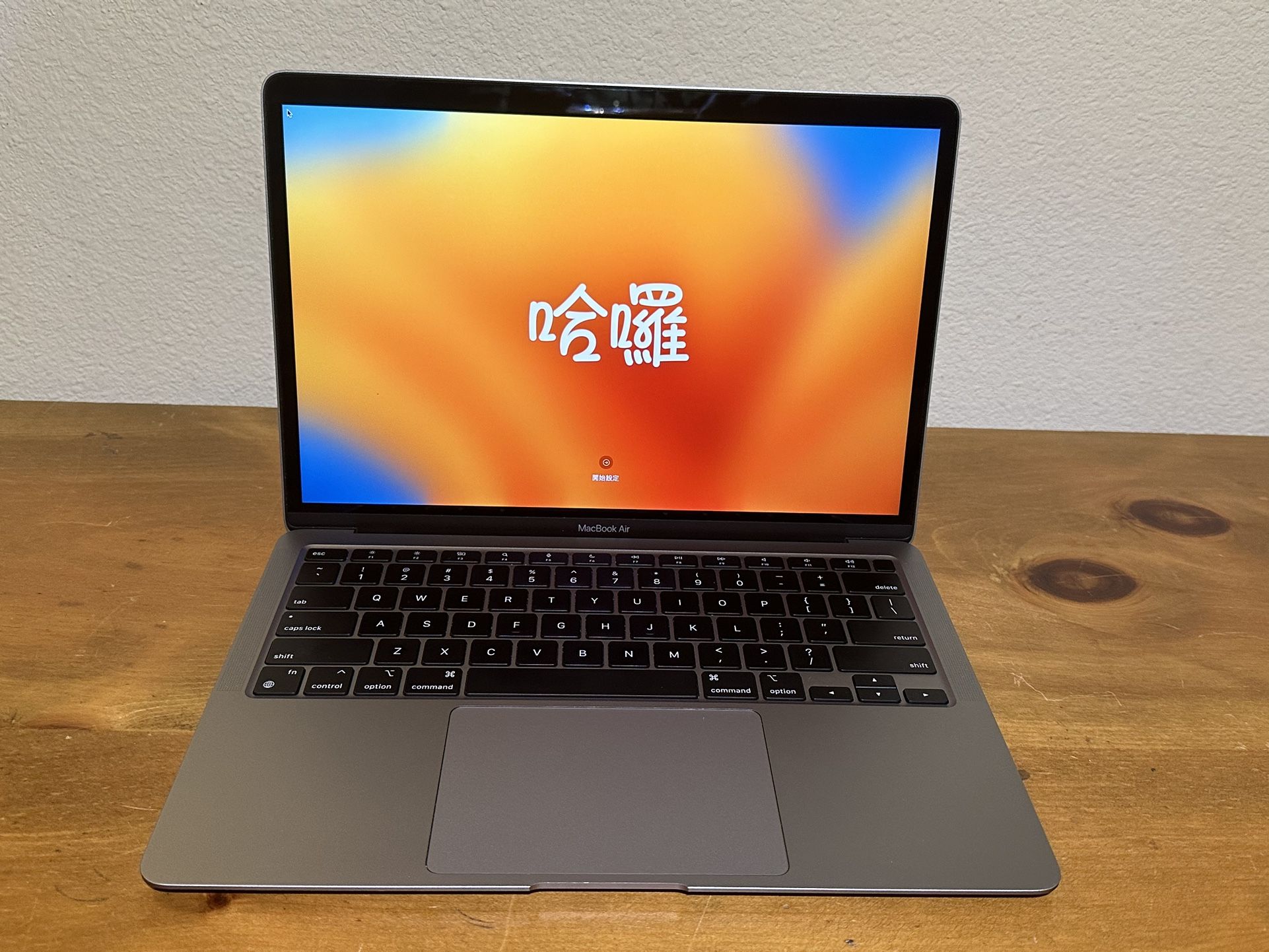 M1 MacBook Air シルバー メモリ16GB ストレージ256GB Brand New Apple